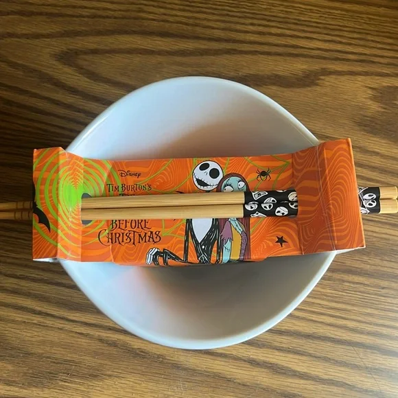 Disney Nightmare before Christmas Jack & sally ramen bowl - Picture 2 of 2